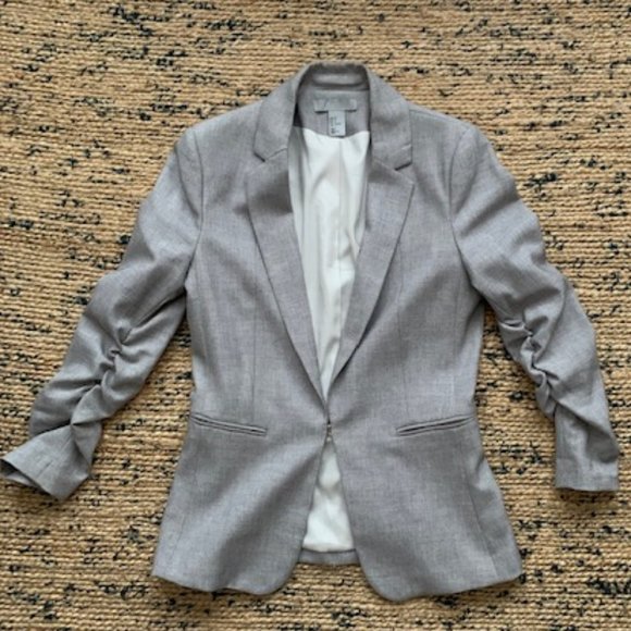 H&M Blazer and Pants - Picture 6 of 10